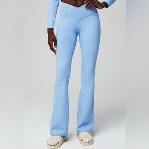 Light Blue Ribbed Yoga Pants